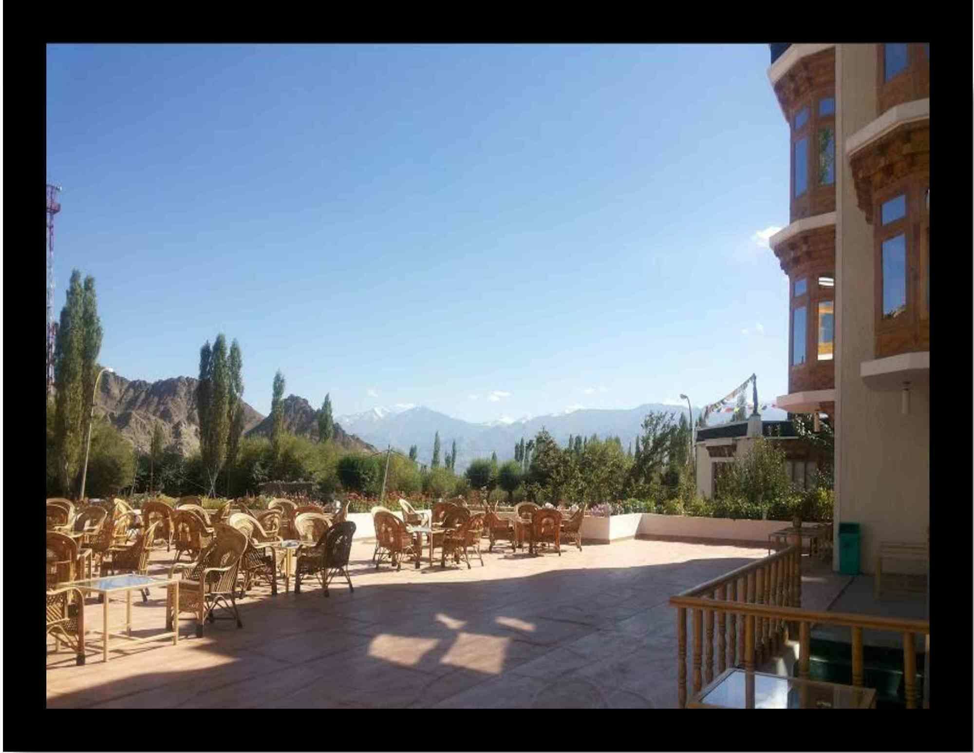 Hotel New Glacier View Leh Exterior foto